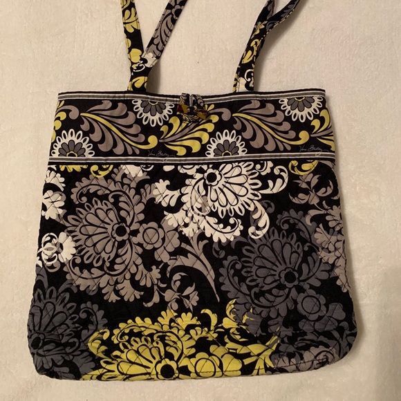 Vera Bradley Handbags - Vera Bradley Bag
